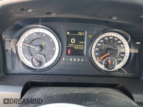 2017 Ram 1500 Tradesman с VIN 3C6JR7AG0HG557696, выставлен на аукционе Copart как лот 77533394 с пробегом 78 510 миль миль и Списание • Salvage title. История ставок и продаж доступна на DreamBid. Изображение 9.