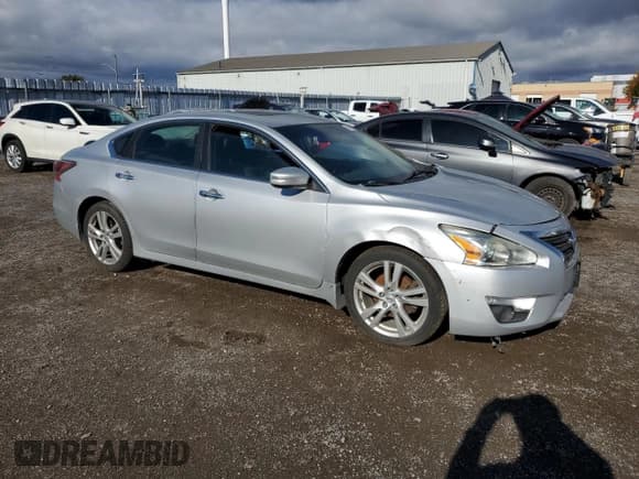 ✅ 2014 Nissan Altima SL • VIN: 1N4BL3AP4EN232050 • Lot: 86477085. Listed on Copart with 254,466 mi. Free auction sales archive from the USA and detailed vehicle history report at DreamBid. Image 4.