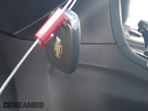 ✅ 2018 Chevrolet Equinox Premier • VIN: 2GNAXVEV6J6187794 • Лот: 42772908. Опубликован ранее на IAAI с пробегом 120 420 миль. Бесплатный доступ к архиву аукционных продаж из США и подробный отчёт об истории автомобиля на DreamBid. Изображение 11.