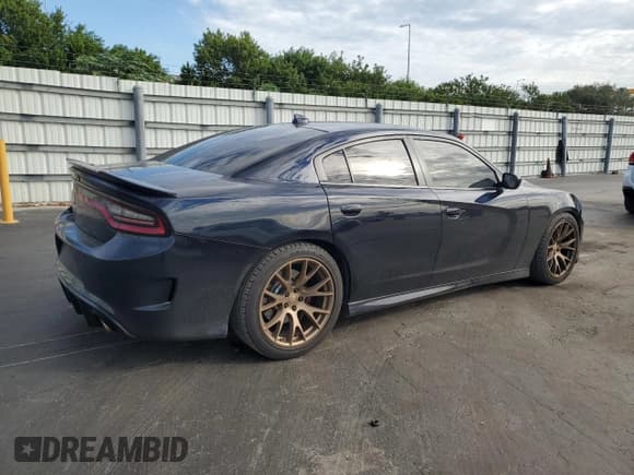 ✅ 2018 Dodge Charger R/T Scat Pack • VIN: 2C3CDXGJXJH254244 • Лот: 92025045. Опубликован ранее на Copart с пробегом 53 700 миль. Бесплатный доступ к архиву аукционных продаж из США и подробный отчёт об истории автомобиля на DreamBid. Изображение 3.