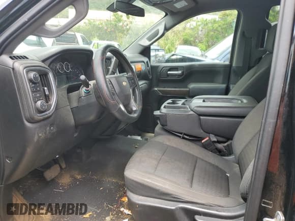 ✅ 2020 Chevrolet Silverado 1500 LT • VIN: 1GCRYDED3LZ160859 • Lot: 53411845. Listed on Copart with 67,619 mi. Free auction sales archive from the USA and detailed vehicle history report at DreamBid. Image 7.