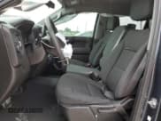 ✅ 2021 Chevrolet Silverado 1500 Custom • VIN: 1GCPWBEK9MZ356810 • Lot: 68623204. Wystawiony na Copart z przebiegiem 71 977 mil. Bezpłatny archiwum sprzedaży aukcyjnych z USA i szczegółowy raport historii pojazdu na DreamBid. Zdjęcie 7.