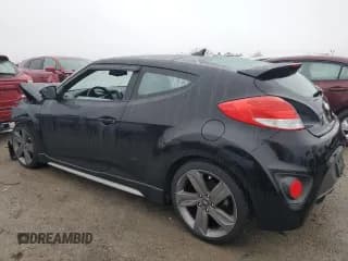 ✅ 2015 Hyundai Veloster Turbo • VIN: KMHTC6AE9FU229159 • Lot: 42687675. Wystawiony na Copart z przebiegiem 98 980 mil. Bezpłatny archiwum sprzedaży aukcyjnych z USA i szczegółowy raport historii pojazdu na DreamBid. Zdjęcie 2.