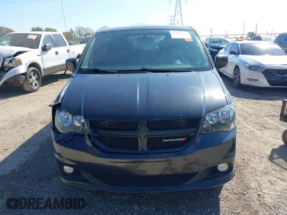 ✅ 2015 Dodge Grand Caravan SXT • VIN: 2C4RDGCGXFR651213 • Lot: 43407544. Wystawiony na IAAI z przebiegiem 121 747 mil. Bezpłatny archiwum sprzedaży aukcyjnych z USA i szczegółowy raport historii pojazdu na DreamBid. Zdjęcie 12.