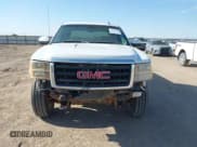 ✅ 2007 GMC Sierra 1500 • VIN: 3GTEK13Y17G517689 • Лот: 41996422. Опубликован ранее на IAAI с пробегом 209 240 миль. Бесплатный доступ к архиву аукционных продаж из США и подробный отчёт об истории автомобиля на DreamBid. Изображение 12.