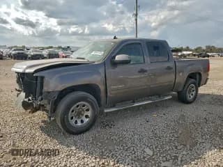 ✅ 2013 GMC Sierra 1500 SL • VIN: 3GTP1UEA2DG196075 • Лот: 92681235. Опубликован ранее на Copart с пробегом 133 181 миль. Бесплатный доступ к архиву аукционных продаж из США и подробный отчёт об истории автомобиля на DreamBid. Изображение 1.