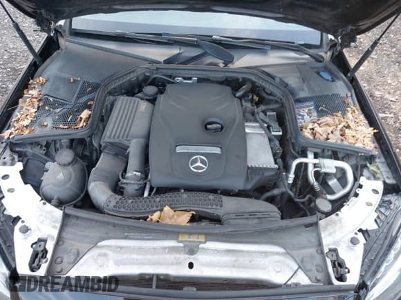 ✅ 2017 Mercedes-Benz C 300 • VIN: WDDWF4KB0HR260832 • Lot: 42758950. Listed on IAAI with 81,572 mi. Free auction sales archive from the USA and detailed vehicle history report at DreamBid. Image 10.