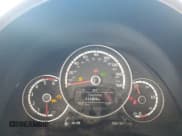 ✅ 2014 Volkswagen Beetle 2.0L TDI w/Sun/Sound/Nav • VIN: 3VWJL7ATXEM647875 • Лот: 56830035. Опубликован ранее на Copart с пробегом 111 469 миль. Бесплатный доступ к архиву аукционных продаж из США и подробный отчёт об истории автомобиля на DreamBid. Изображение 9.