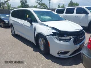 ✅ 2024 Chrysler Pacifica Touring • VIN: 2C4RC1FG3RR144993 • Lot: 42346220. Listed on IAAI with Not provided. Free auction sales archive from the USA and detailed vehicle history report at DreamBid. Image 1.