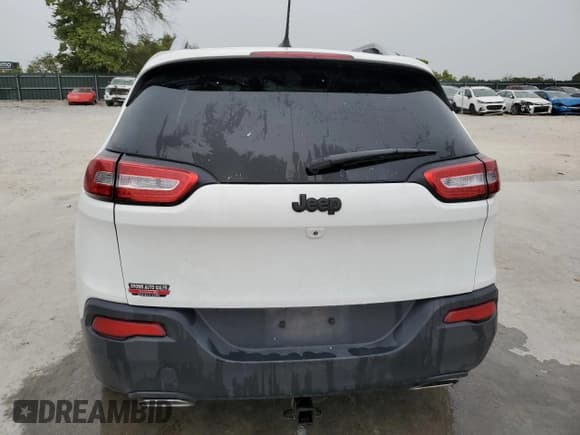 ✅ 2015 Jeep Cherokee Latitude • VIN: 1C4PJMCS9FW648488 • Lot: 71510225. Wystawiony na Copart z przebiegiem 156 788 mil. Bezpłatny archiwum sprzedaży aukcyjnych z USA i szczegółowy raport historii pojazdu na DreamBid. Zdjęcie 6.