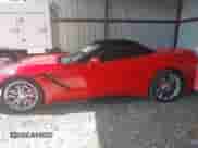 2014 Chevrolet Corvette Z51 3LT z VIN 1G1YM3D76E5135289, wystawiony jako IAAI lot #43080339 z przebiegiem Nie podano mil oraz . Historia ofert i sprzedaży dostępna na DreamBid. Obrazek 14.