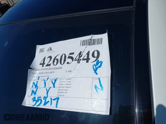 ✅ 2018 Mercedes-Benz E 400 • VIN: WDD1J6FB4JF024545 • Lot: 42605449. Listed on IAAI with 35,217 mi. Free auction sales archive from the USA and detailed vehicle history report at DreamBid. Image 17.