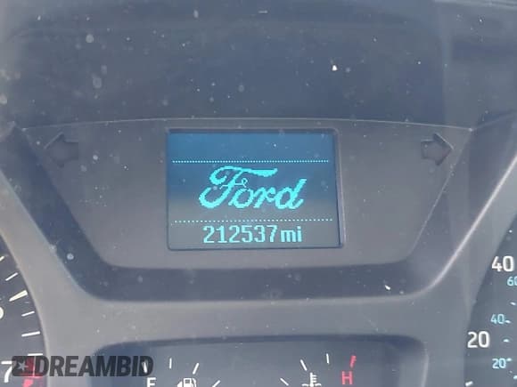 ✅ 2015 Ford Transit XL • VIN: 1FDZK1CM3FKA42712 • Лот: 43301160. Опубликован ранее на IAAI с пробегом 212 537 миль. Бесплатный доступ к архиву аукционных продаж из США и подробный отчёт об истории автомобиля на DreamBid. Изображение 16.