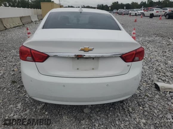 ✅ 2015 Chevrolet Impala LT • VIN: 1G1115SL1FU127632 • Лот: 72634984. Опубликован ранее на Copart с пробегом 197 018 миль. Бесплатный доступ к архиву аукционных продаж из США и подробный отчёт об истории автомобиля на DreamBid. Изображение 6.
