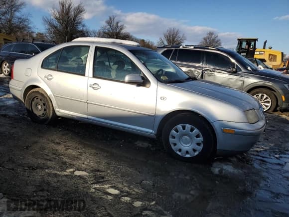 ✅ 2003 Volkswagen Jetta GL • VIN: 3VWRK69M33M169163 • Lot: 87122634. Wystawiony na Copart z przebiegiem 66 363 mil. Bezpłatny archiwum sprzedaży aukcyjnych z USA i szczegółowy raport historii pojazdu na DreamBid. Zdjęcie 4.