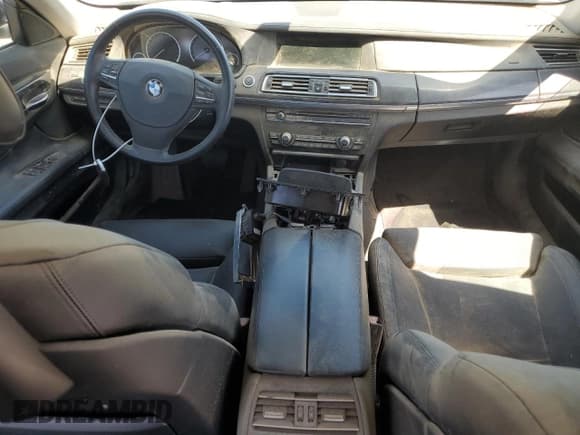 ✅ 2009 BMW 7 Series 750Li • VIN: WBAKB83579CY59037 • Lot: 63866625. Listed on Copart with Not provided. Free auction sales archive from the USA and detailed vehicle history report at DreamBid. Image 8.