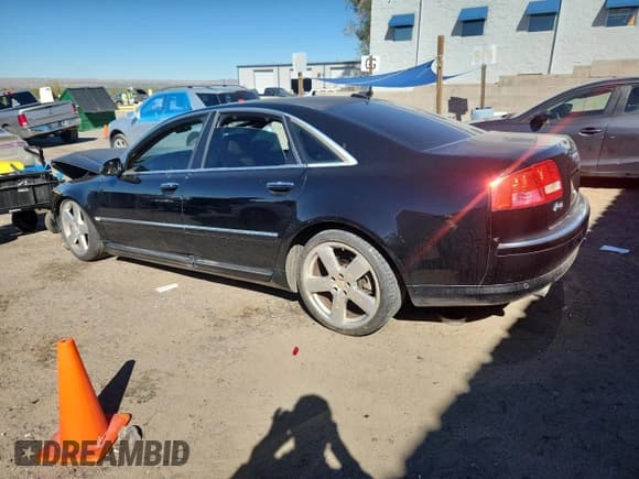 ✅ 2006 Audi A8 4.2L • VIN: WAULL44E86N017316 • Лот: 82523195. Опубликован ранее на Copart с пробегом Не указан. Бесплатный доступ к архиву аукционных продаж из США и подробный отчёт об истории автомобиля на DreamBid. Изображение 2.