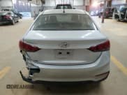 ✅ 2020 Hyundai Accent SE • VIN: 3KPC24A62LE121562 • Лот: 86199664. Опубликован ранее на Copart с пробегом 110 886 миль. Бесплатный доступ к архиву аукционных продаж из США и подробный отчёт об истории автомобиля на DreamBid. Изображение 6.
