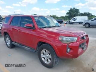 ✅ 2018 Toyota 4Runner SR5 • VIN: JTEBU5JR1J5494859 • Lot: 43005693. Wystawiony na IAAI z przebiegiem Nie podano. Bezpłatny archiwum sprzedaży aukcyjnych z USA i szczegółowy raport historii pojazdu na DreamBid. Zdjęcie 1.