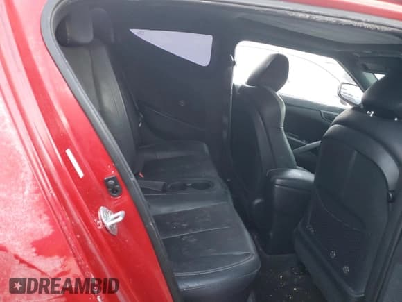 ✅ 2016 Hyundai Veloster Turbo • VIN: KMHTC6AE1GU254770 • Lot: 83377024. Wystawiony na Copart z przebiegiem Nie podano. Bezpłatny archiwum sprzedaży aukcyjnych z USA i szczegółowy raport historii pojazdu na DreamBid. Zdjęcie 10.