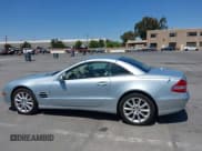 ✅ 2007 Mercedes-Benz SL 550 • VIN: WDBSK71F17F131958 • Lot: 42575284. Listed on IAAI with 71,643 mi. Free auction sales archive from the USA and detailed vehicle history report at DreamBid. Image 14.