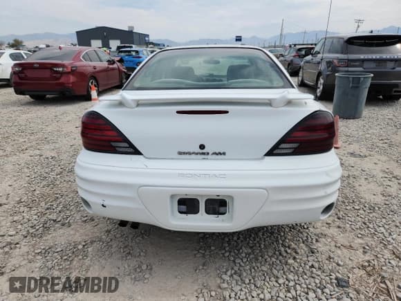 ✅ 2002 Pontiac Grand Am SE1 • VIN: 1G2NF52F92C113762 • Lot: 71672305. Listed on Copart with 180,444 mi. Free auction sales archive from the USA and detailed vehicle history report at DreamBid. Image 6.