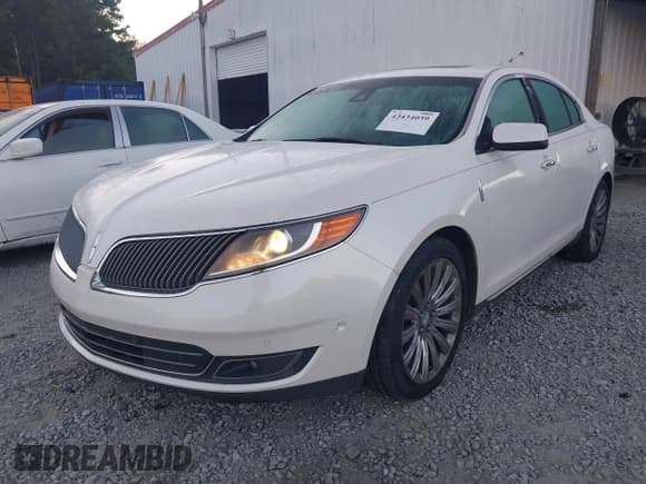 ✅ 2015 Lincoln MKS • VIN: 1LNHL9DK5FG605699 • Lot: 43434059. Wystawiony na IAAI z przebiegiem 156 827 mil. Bezpłatny archiwum sprzedaży aukcyjnych z USA i szczegółowy raport historii pojazdu na DreamBid. Zdjęcie 17.
