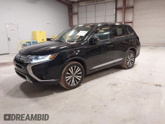 ✅ 2020 Mitsubishi Outlander SE • VIN: JA4AD3A37LZ024101 • Lot: 42257015. Listed on IAAI with 90,286 mi. Free auction sales archive from the USA and detailed vehicle history report at DreamBid. Image 2.