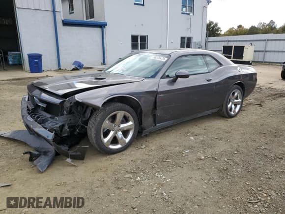 ✅ 2013 Dodge Challenger R/T Plus • VIN: 2C3CDYBT4DH541789 • Lot: 86226475. Wystawiony na Copart z przebiegiem 124 281 mil. Bezpłatny archiwum sprzedaży aukcyjnych z USA i szczegółowy raport historii pojazdu na DreamBid. Zdjęcie 1.