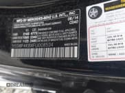 ✅ 2015 Mercedes-Benz C 300 Luxury • VIN: 55SWF4KBXFU008534 • Lot: 43556728. Wystawiony na IAAI z przebiegiem 118 139 mil. Bezpłatny archiwum sprzedaży aukcyjnych z USA i szczegółowy raport historii pojazdu na DreamBid. Zdjęcie 9.