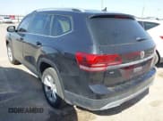 ✅ 2018 Volkswagen Atlas SE • VIN: 1V2CP2CAXJC597262 • Lot: 41998382. Listed on IAAI with 153,666 mi. Free auction sales archive from the USA and detailed vehicle history report at DreamBid. Image 3.