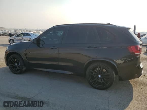 ✅ 2017 BMW X5 M • VIN: 5YMKT6C32H0X20962 • Лот: 71284294. Опубликован ранее на Copart с пробегом 64 274 миль. Бесплатный доступ к архиву аукционных продаж из США и подробный отчёт об истории автомобиля на DreamBid. Изображение 2.