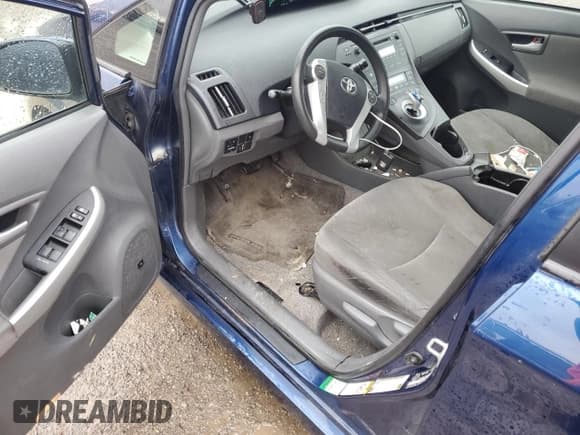 ✅ 2010 Toyota Prius II • VIN: JTDKN3DU5A1107288 • Lot: 90039855. Wystawiony na Copart z przebiegiem 320 418 mil. Bezpłatny archiwum sprzedaży aukcyjnych z USA i szczegółowy raport historii pojazdu na DreamBid. Zdjęcie 8.