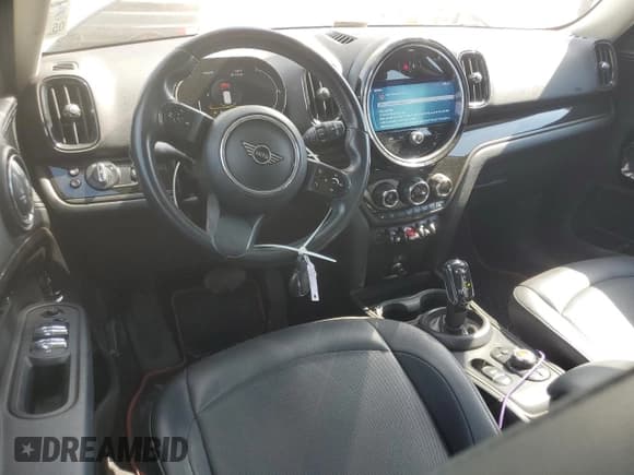 ✅ 2022 MINI Countryman Cooper • VIN: WMZ23BR06N3N63316 • Lot: 59800675. Listed on Copart with 87,537 mi. Free auction sales archive from the USA and detailed vehicle history report at DreamBid. Image 8.