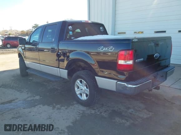 ✅ 2004 Ford F-150 XLT • VIN: 1FTPW14564KC95740 • Lot: 43659543. Wystawiony na IAAI z przebiegiem 140 520 mil. Bezpłatny archiwum sprzedaży aukcyjnych z USA i szczegółowy raport historii pojazdu na DreamBid. Zdjęcie 3.
