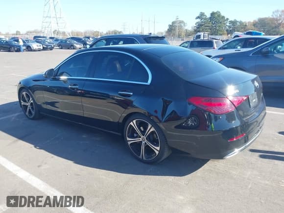✅ 2022 Mercedes-Benz C 300 • VIN: W1KAF4GB8NR013945 • Lot: 43672172. Wystawiony na IAAI z przebiegiem 38 795 mil. Bezpłatny archiwum sprzedaży aukcyjnych z USA i szczegółowy raport historii pojazdu na DreamBid. Zdjęcie 14.