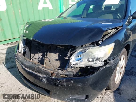 ✅ 2011 Toyota Camry LE • VIN: 4T1BF3EK3BU190340 • Lot: 41834193. Wystawiony na IAAI z przebiegiem 225 492 mil. Bezpłatny archiwum sprzedaży aukcyjnych z USA i szczegółowy raport historii pojazdu na DreamBid. Zdjęcie 6.