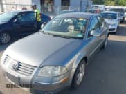 ✅ 2005 Volkswagen Passat GLS • VIN: WVWAE63B75E027499 • Lot: 42797804. Listed on IAAI with 162,873 mi. Free auction sales archive from the USA and detailed vehicle history report at DreamBid. Image 2.