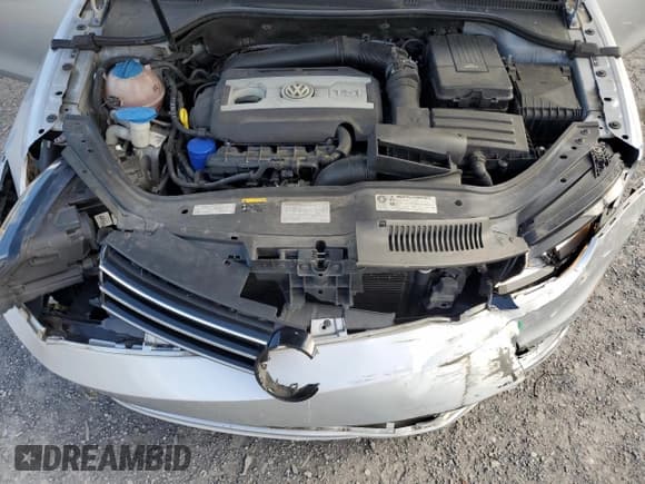 ✅ 2015 Volkswagen Eos Komfort • VIN: WVWBW8AH5FV003269 • Lot: 85868085. Wystawiony na Copart z przebiegiem 53 729 mil. Bezpłatny archiwum sprzedaży aukcyjnych z USA i szczegółowy raport historii pojazdu na DreamBid. Zdjęcie 11.