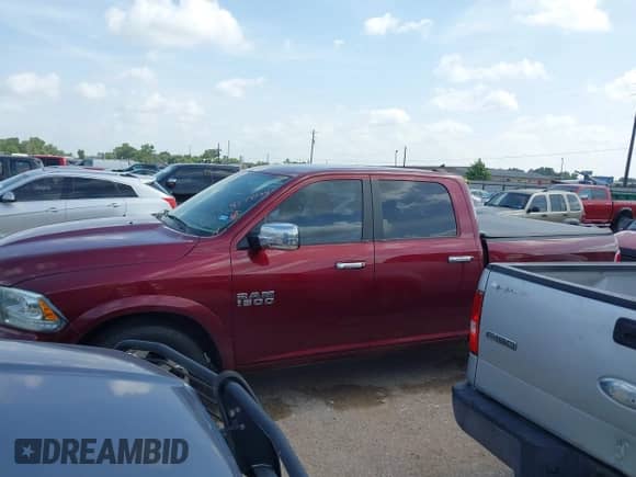 2017 Ram 1500 Laramie с VIN 1C6RR6NG5HS582108, выставлен на аукционе IAAI как лот 42747743 с пробегом 203 041 миль миль и . История ставок и продаж доступна на DreamBid. Изображение 14.