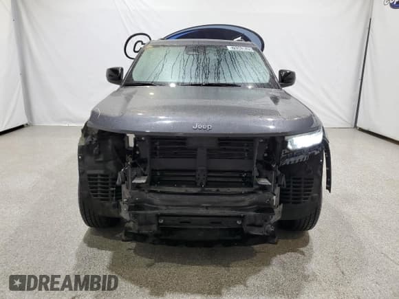 ✅ 2024 Jeep Grand Cherokee Laredo • VIN: 1C4RJHAG5R8954563 • Lot: 70363835. Listed on Copart with 45,084 mi. Free auction sales archive from the USA and detailed vehicle history report at DreamBid. Image 5.