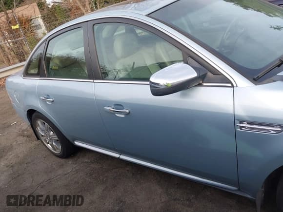 ✅ 2009 Ford Taurus Limited • VIN: 1FAHP25W49G114570 • Лот: 43737410. Опубликован ранее на IAAI с пробегом 152 676 миль. Бесплатный доступ к архиву аукционных продаж из США и подробный отчёт об истории автомобиля на DreamBid. Изображение 13.