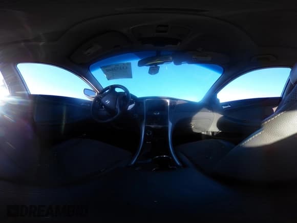 ✅ 2012 Hyundai Sonata Limited • VIN: 5NPEC4ACXCH396832 • Lot: 43452860. Wystawiony na IAAI z przebiegiem Nie podano. Bezpłatny archiwum sprzedaży aukcyjnych z USA i szczegółowy raport historii pojazdu na DreamBid. Zdjęcie 20.