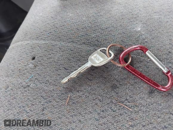 ✅ 2003 GMC Safari • VIN: 1GTDL19X63B512806 • Лот: 41664253. Опубликован ранее на IAAI с пробегом Не указан. Бесплатный доступ к архиву аукционных продаж из США и подробный отчёт об истории автомобиля на DreamBid. Изображение 11.