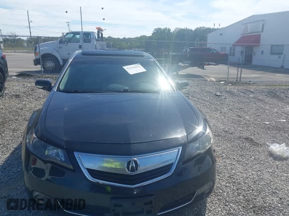 ✅ 2012 Acura TL Technology • VIN: 19UUA8F50CA032155 • Lot: 43319626. Wystawiony na IAAI z przebiegiem 125 611 mil. Bezpłatny archiwum sprzedaży aukcyjnych z USA i szczegółowy raport historii pojazdu na DreamBid. Zdjęcie 12.