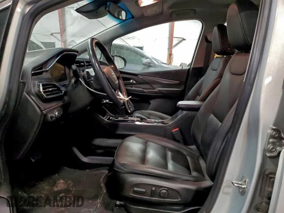 ✅ 2023 Chevrolet Bolt EV 2LT • VIN: 1G1FX6S07P4173869 • Lot: 93307175. Listed on Copart with 31,072 mi. Free auction sales archive from the USA and detailed vehicle history report at DreamBid. Image 7.