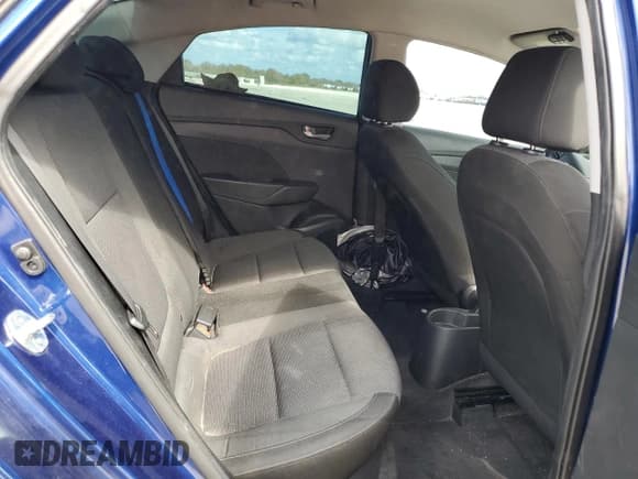 ✅ 2020 Hyundai Accent SE • VIN: 3KPC24A69LE104404 • Lot: 80134854. Listed on Copart with 83,482 mi. Free auction sales archive from the USA and detailed vehicle history report at DreamBid. Image 11.