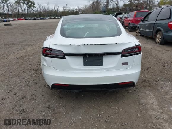 ✅ 2023 Tesla Model S Plaid • VIN: 5YJSA1E68PF507197 • Lot: 42062258. Listed on IAAI with Not provided. Free auction sales archive from the USA and detailed vehicle history report at DreamBid. Image 16.