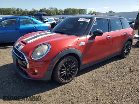 ✅ 2017 MINI Clubman Cooper S • VIN: WMWLN9C58H2E49405 • Lot: 70104075. Listed on Copart with 110,812 mi. Free auction sales archive from the USA and detailed vehicle history report at DreamBid. Image 1.