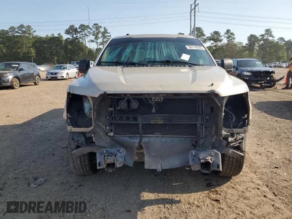 ✅ 2017 Ford F-150 XL • VIN: 1FTEW1CF0HKE04569 • Лот: 58719535. Опубликован ранее на Copart с пробегом 144 154 миль. Бесплатный доступ к архиву аукционных продаж из США и подробный отчёт об истории автомобиля на DreamBid. Изображение 5.